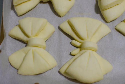 柔软|孩子早餐爱吃面包,蟹姐晚上做一盘,配方简单,柔软拉丝