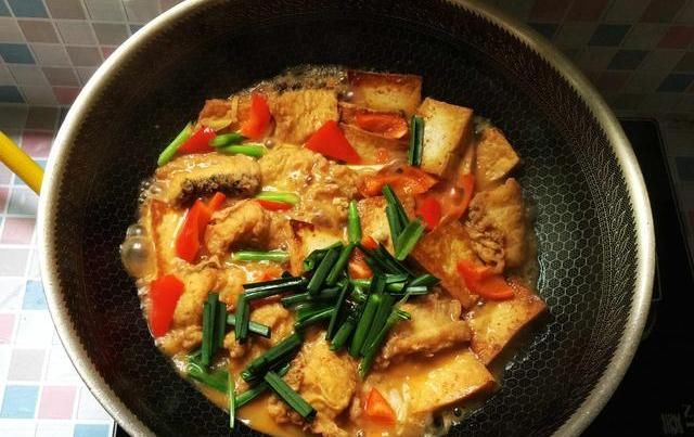 身体|豆腐和它是绝配,焖一锅鲜香嫩滑,营养全面,孩子长身体要多吃