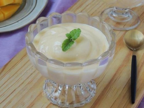 冰沙|一个芒果，两杯奶，美味冰沙，口感绵软比冰淇淋好吃，随吃随做