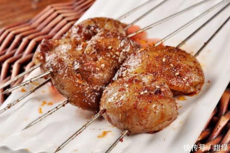 特别|吃烧烤的时候，下面三种食物可不能少哦！