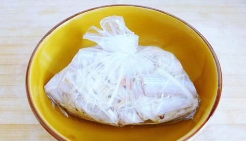  不粘锅|带鱼怎么除腥味？原来这么简单，不腥不破皮还不粘锅