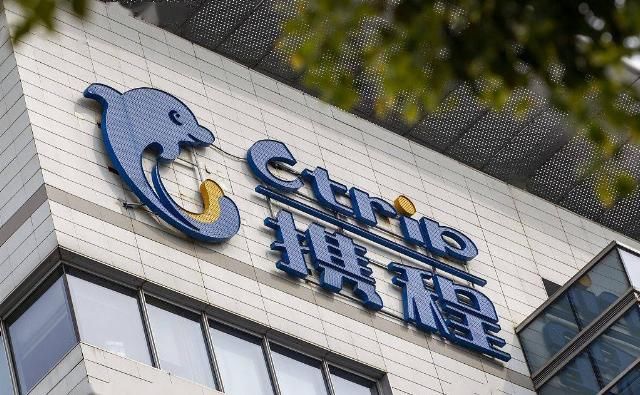大师|直播新手、人口学者，“出圈大师”梁建章
