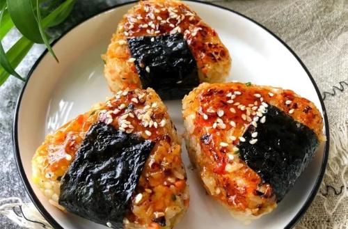  做饭|? 最不懂做饭的人也该学会的一道菜！！成菜超超超惊艳！4 块钱一盘的素菜，凭啥上桌秒光？！