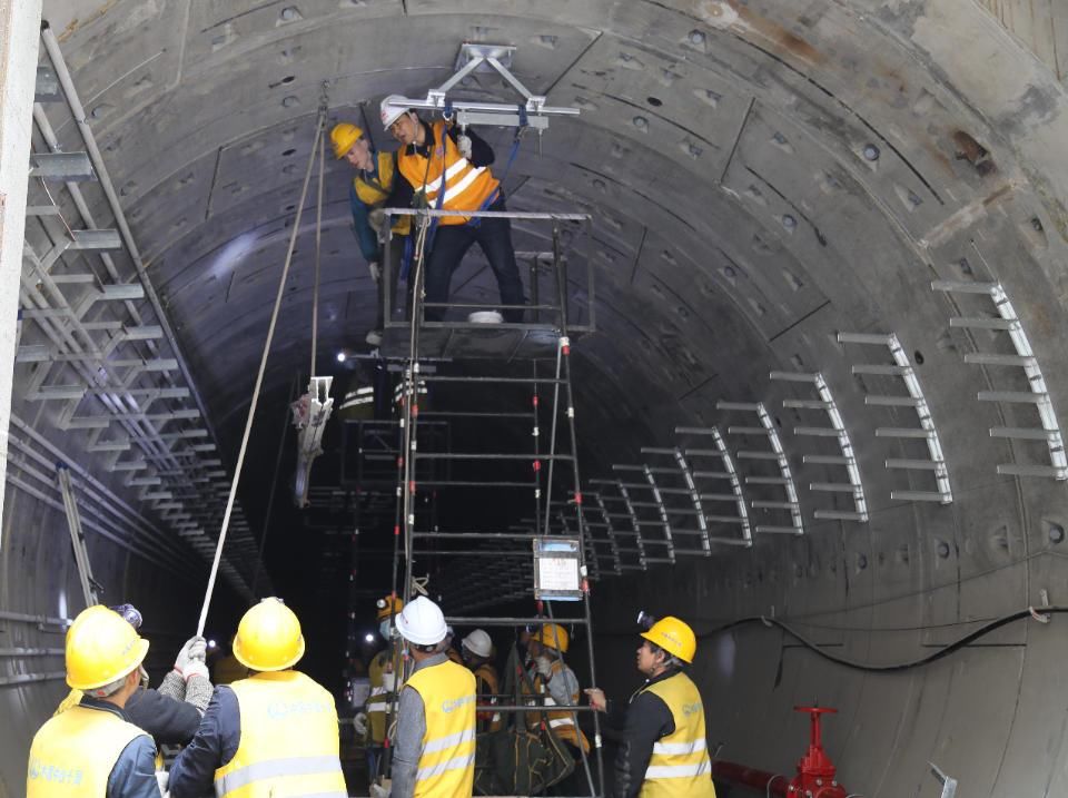 致敬劳动者！济南轨道交通3号线二期工程加速建设