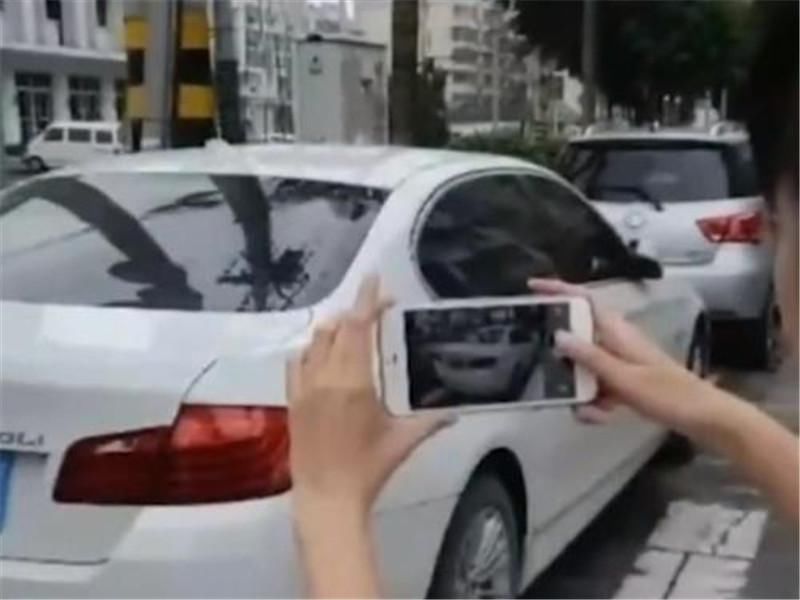 无能为力|有人手持手机抓拍违章，月入过万！车主：遇到好几次，无能为力！