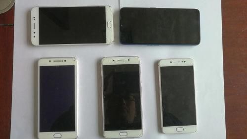 部手机|男子窜至世纪广场附近，抢走未成年人5部手机后逃离