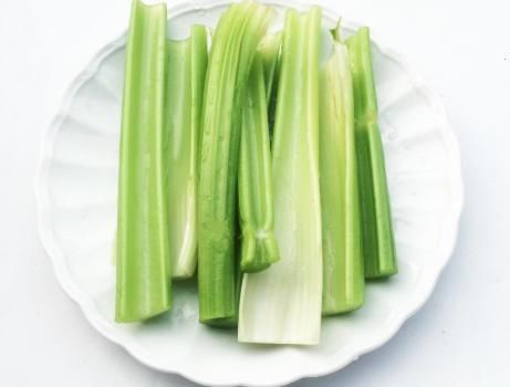 包子|秋后，我常给家人吃的素馅包子，补铁补钙还助消化，香软更营养