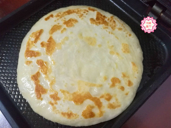  适量|电饼铛烙饼总发硬？记住这个窍门，个个松软起层，比手抓饼还好吃