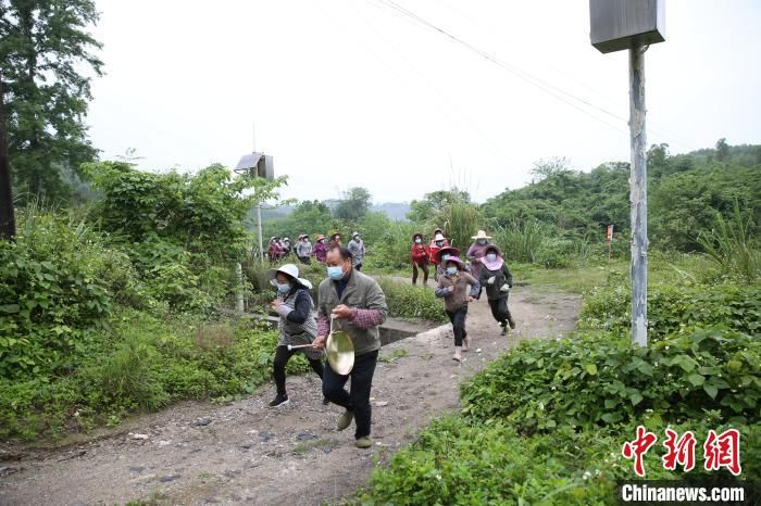 铜锣和大数据齐上阵 广西山区小城靶向预警山洪灾害