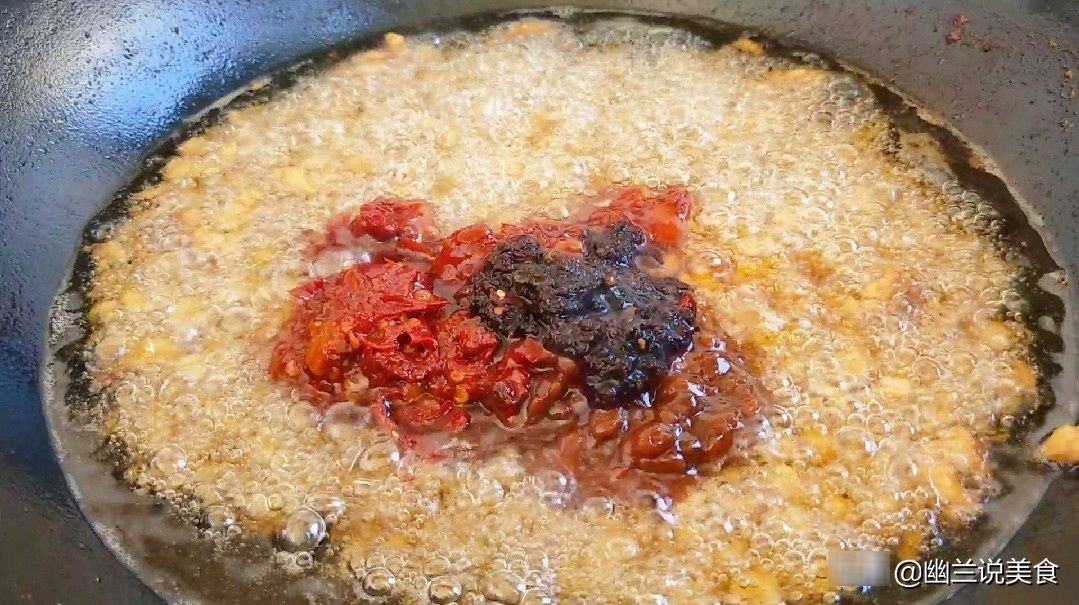 自制|教你自制香菇酱,做法简单, 香辣美味又下饭 ,好吃没有添加剂