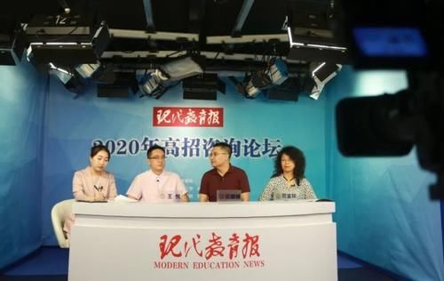  公室主任王|这所大学厉害了！人称“小联合国”，以语言为名，连文化之路