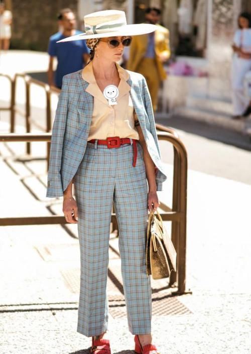 减龄|想要穿搭年轻还显小,掌握这几套学院减龄风搭配,看着能小好几岁