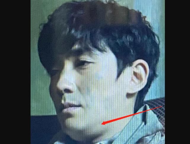 看起来|当流量男明星也太容易了?《亲爱的自己》朱一龙赘肉多有点“肥”