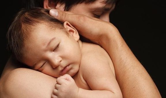 特蕾西|0~3个月低月龄小婴儿如何自主入睡？婴语者特蕾西：4S哄睡法
