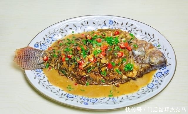 大厨|红烧鱼总是做不好,大厨教你做法“诀窍”,大人小孩都爱吃