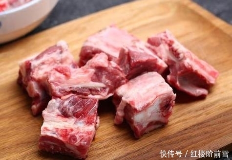 口感|买排骨时，大排、小排和肋排有啥区别？牢记3点，轻松买到好排骨