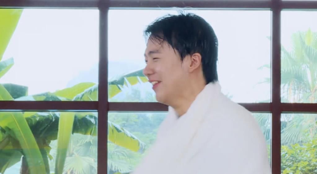  泪点|李晨跟妈妈谈起跑男新成员，当听清她妈妈说啥后，戳中无数人泪点