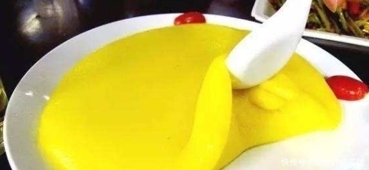 烹饪技巧|外国厨师做一次“骂”一次的中国菜，不仅胳膊要“废”，锅也报废