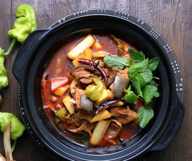  香辣|刀板香煮黄金豆、慈菇黄焖黑山羊、日式香辣鸡翅