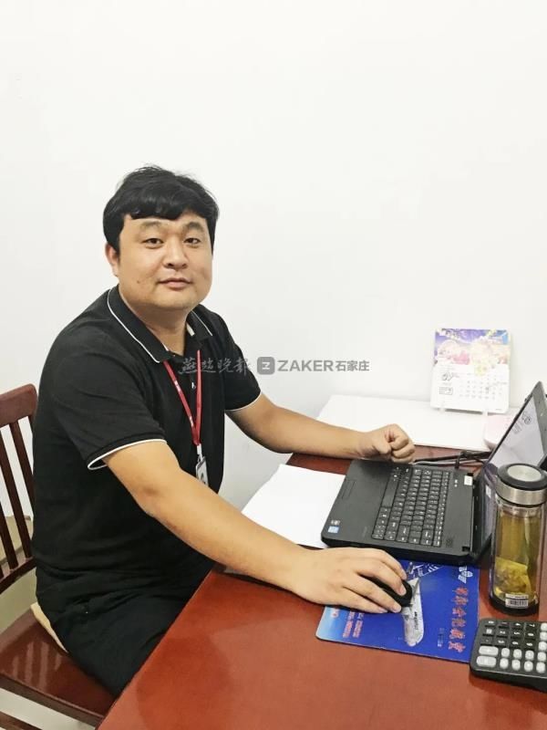  一个箭步|有儿童落水！他一个箭步跳下去，孩子得救了