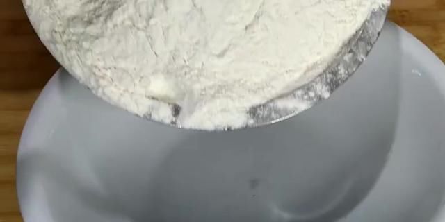  吃饺子|面条这样做，比手擀面劲道，出锅后比吃饺子还香