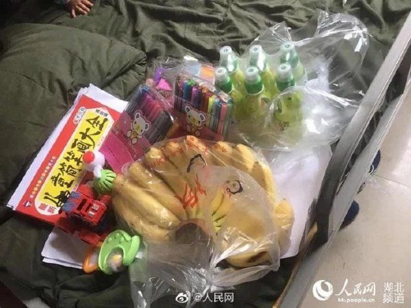 探访|探访武汉转移安置点：受灾群众拎包入住说像来做客