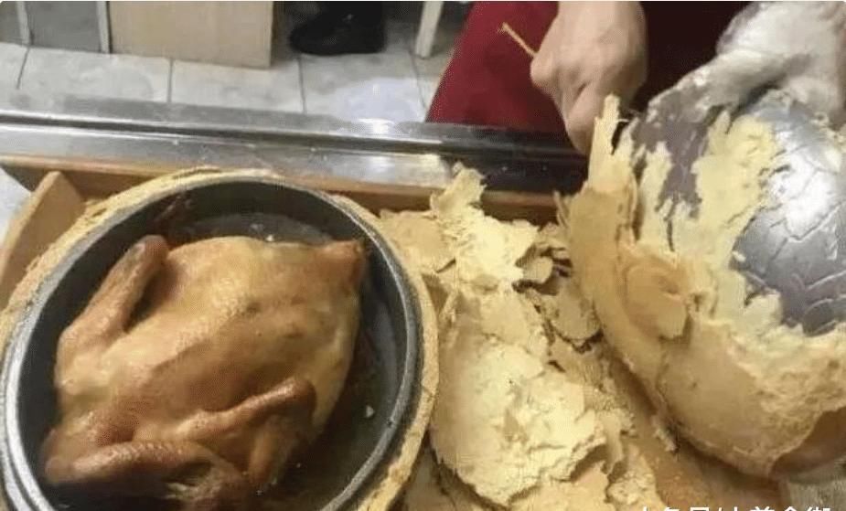 花鸡|越南“天价”网红鸡,500元一只,退也退不掉,却切出个“大铁蛋”