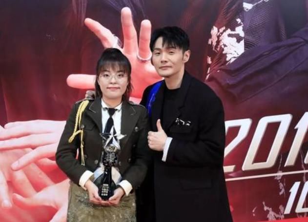  红遍|好声音最惨冠军，本以为会红遍全国，不曾想赛后却沦为路人！