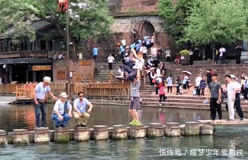 泡泡浴|“第一次在女友家洗泡泡浴,打开浴室门没想到...”画面太美不敢看,哈哈哈哈