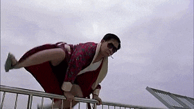 GIF|搞笑GIF：突如其来的骚，差点闪了我的腰