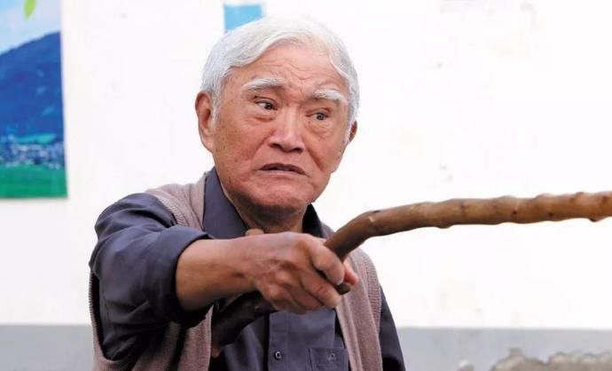 牛犇|曾获得影帝成就,陈道明见到他都要鞠躬握手,如今只能住老年公寓
