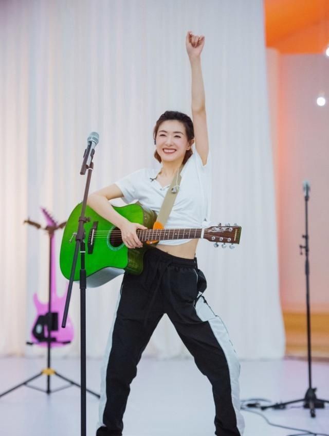  张萌|姐姐四公的排名出炉，前3名皆在意料之中，吴昕张萌袁咏琳淘汰