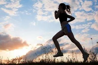  跑步|夏季跑步，请避开这些误区!