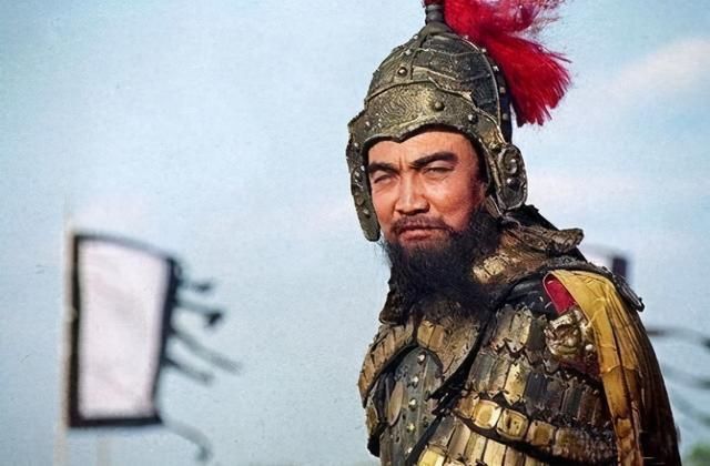 袁绍的大军|袁绍那么强大，为何官渡之战后就消亡了？你看看曹操干了啥缺德事！