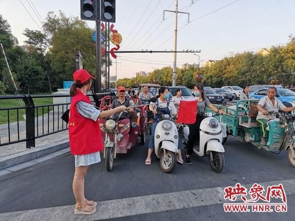 文明|文明交通 安全出行 开封市梁苑小学开展文明交通示范岗活动