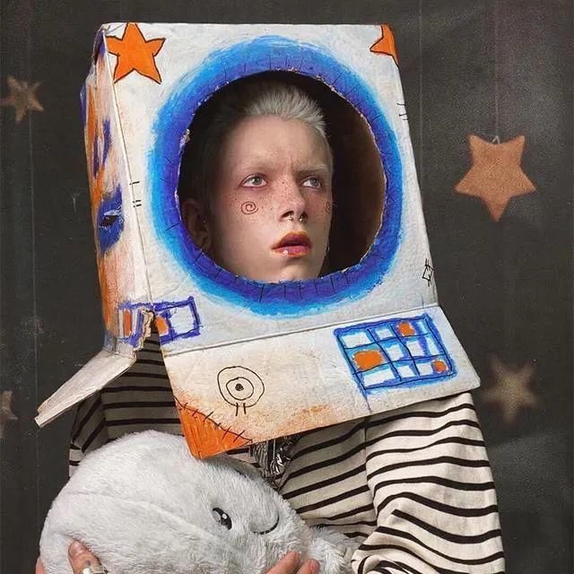 保重|英子头像 | 多年前你的一句保重 我至今没瘦