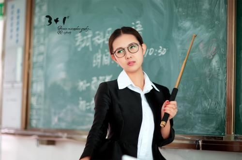  更好|公务员和教师待遇还有差距吗？哪个更好？还得从这些数据入手