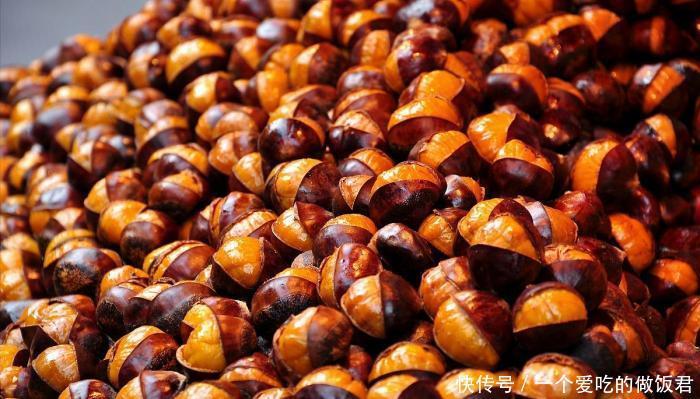家里|馋糖炒栗子,教你在家轻松做,个个开口轻松剥皮,家里有锅就能做