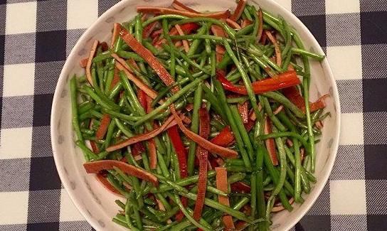  食物|女性过了40岁，要坚持吃的食物，补充营养，健脾开胃，有益健康