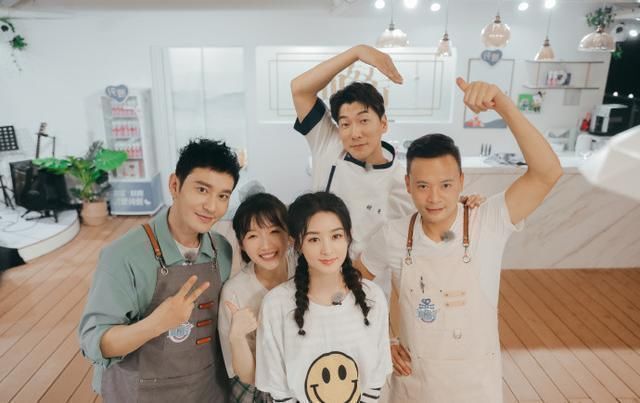  维权|回顾赵丽颖维权始末：中餐厅将黑稿当喜报，还被锤立女方虚假人设