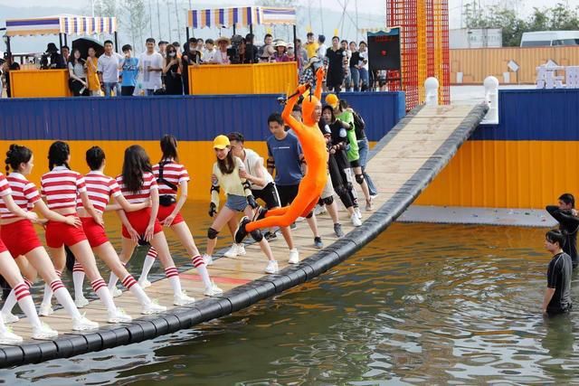  李锐|《摇啊笑啊桥》第三季欢乐归来！来看村长李锐！