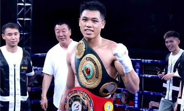 中国|中国拳击上演无间道对决!拳坛刘德华客场挑战拳坛梁朝伟