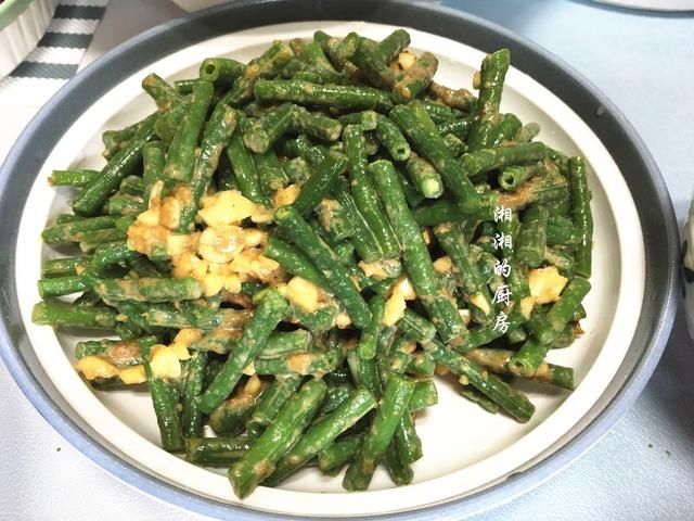  朋友|这顿午餐，满满一桌家常菜，网友：请到家吃饭的都是真朋友