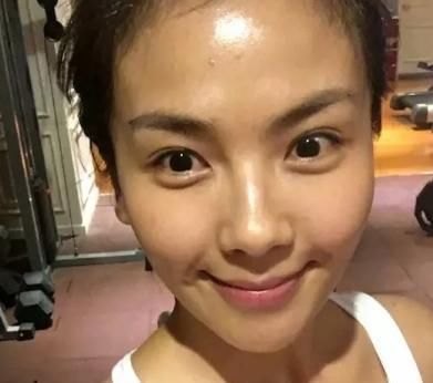 刘涛|40岁刘涛保持体重不过90斤，看看她吃的早餐，就知道秘诀在哪了！