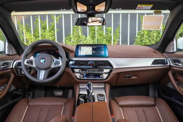  优惠|最高优惠超6万元 四款老板级中大型豪华座驾推荐