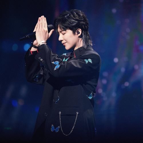 节目|刘宇宁为采摘雪莲花道歉,澄清为节目道具,没想到被专家打脸