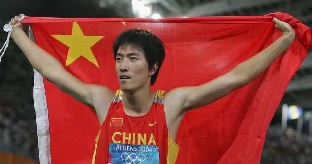  重获|带着一身荣耀退役，37岁刘翔二婚重获幸福，过着神仙眷侣般的生活