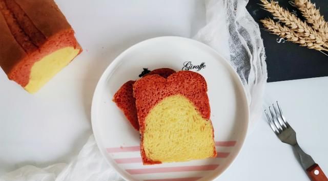 南瓜|香香软软的南瓜吐司,满满的南瓜与营养,香甜不腻,早餐吃最合适