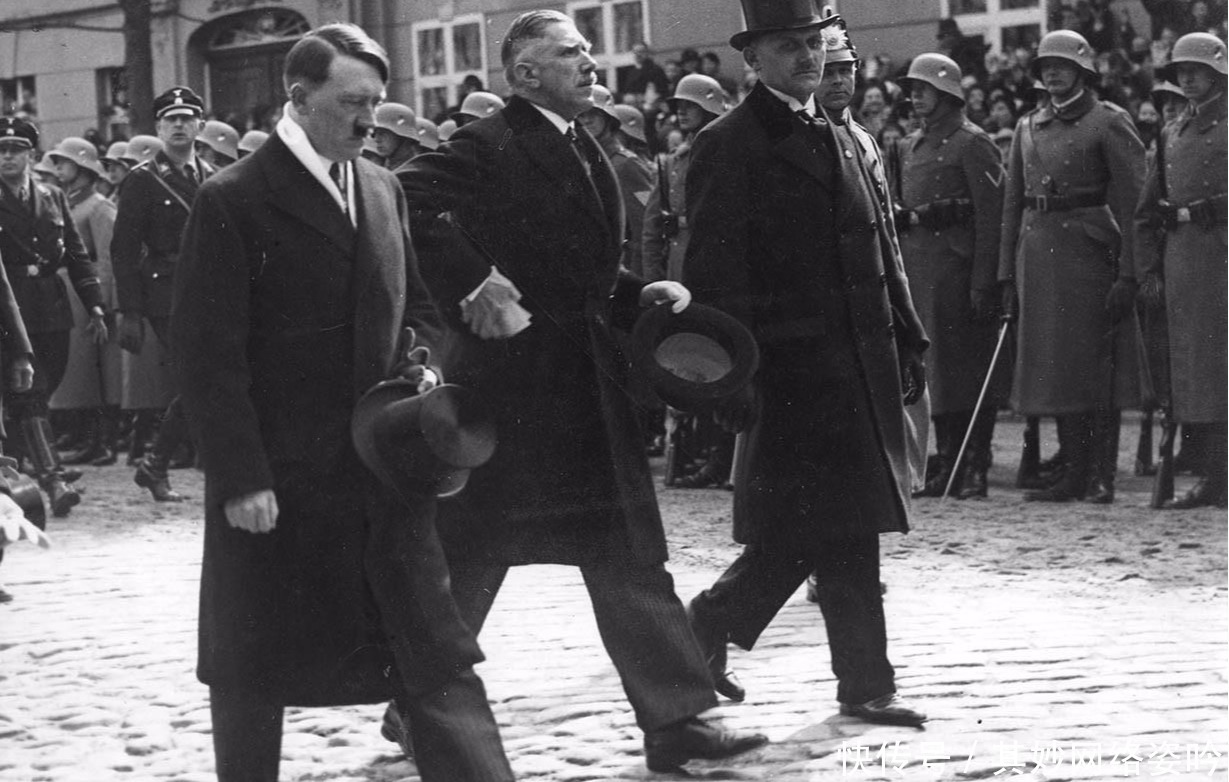 德国当时|第二次世界大战,德国为什么不联合苏联?专家:希特勒太愚蠢