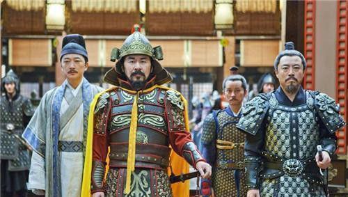 天子|熊孩子爬上龙椅,皇帝问:当天子好玩吗?孩子妙答4字,成功登基